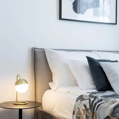 Modern Apartment In The Heart Of Tallinn Exterior photo